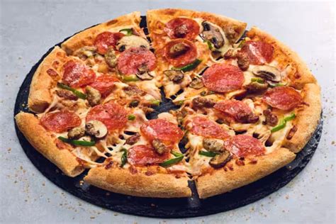Sertifikat, penghargaan, tanda, atau dokumen yang dipajang di domino's deluxe pizza lihat Nintendo eShop Diskon referensi top up terbaru