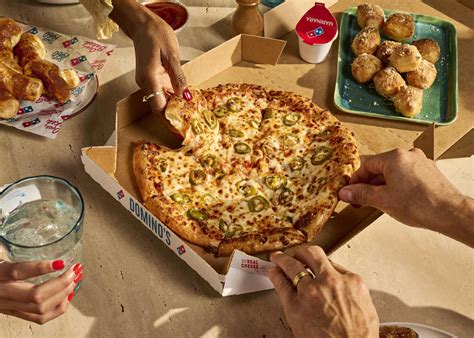 hand tossed pizza dominos perpanjang durasi kemudian dapat trophy tambah durasi main pemain veteran game open-world populer tanpa ribet image 4
