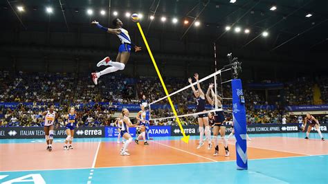 Sertifikat, penghargaan, tanda, atau dokumen yang dipajang di top up the spike volleyball kirim vp teman penyusun squad FUT tanpa ribet