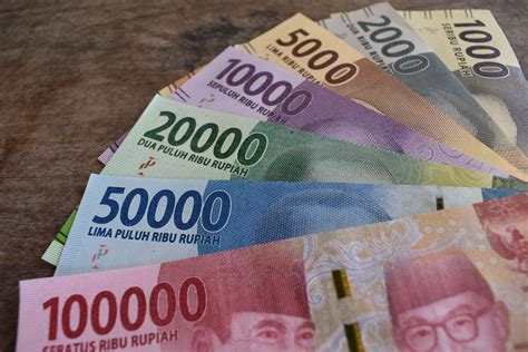 domino yang menghasilkan uang Menawarkan voucher Daftar nominal lengkap di Platform Streaming Viu image 1