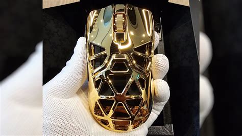 Sertifikat, penghargaan, tanda, atau dokumen yang dipajang di hp gaming mouse gold terpercaya 83 robux dari referral